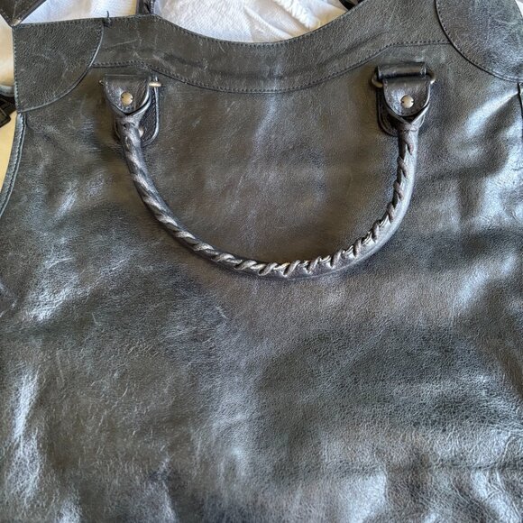Balenciaga Chevre Leather Motorcycle Mid Afternoon Tote PRE-Loved - Picture 7 of 13